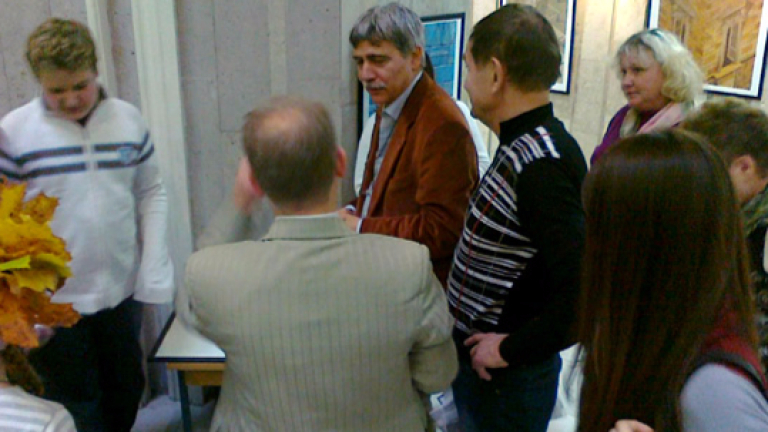 Квадрат 500 ни среща с Ищван Орос