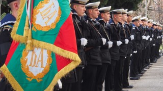 Флотилен адмирал проф. Калин Калинов застава начело на Висшето военноморско училище