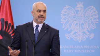 Албанският премиер допуска Косово и Албания да имат един президент
