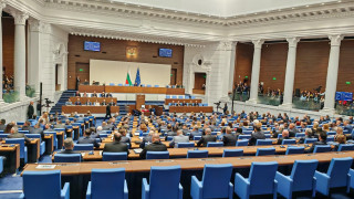 Депутатите удължиха срока за превалутиране на капитала на дружествата с 2 години