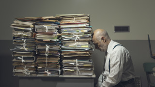 Даже Китай забрани работната култура 996 - може ли обаче да дойде във вашия офис?