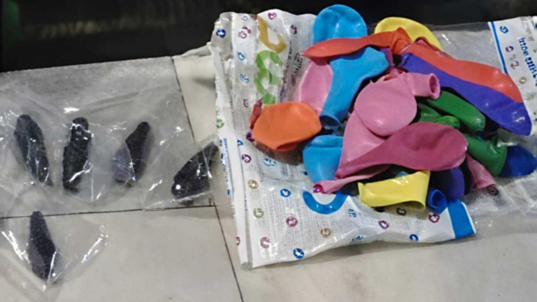 Граничари откриха 60 флакона с райски газ в BMW с 21-годишен от Каварна зад волана