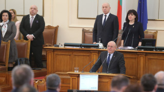 Министърът на околната среда и водите Емил Димитров не е