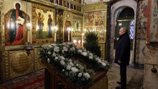 Руският президент Владимир Путин празнува Коледа в Москва за първи