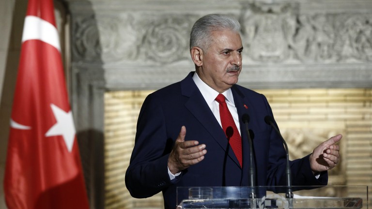 Йълдъръм подава оставка като председател на турския парламент