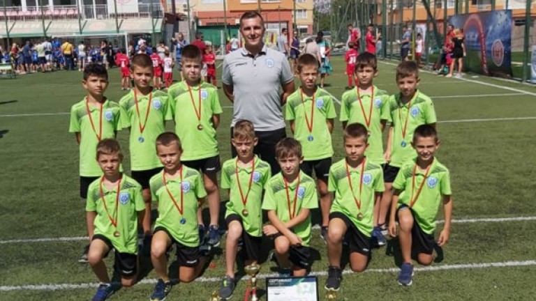 Децата на Черно море с бронзови медали от турнир в Бургас