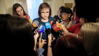 Нинова спешно свика коалицията - да се вземат в ръце