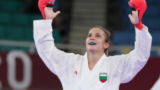 Красен Кралев поздрави олимпийската шампионка Ивет Горанова която триумфира на турнира