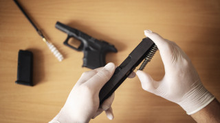 Правилната поддръжка на огнестрелно оръжие гарантира неговата безопасност точност и