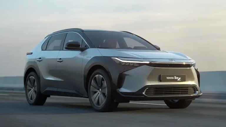 Toyota готви 30 електромобила до края на десетилетието