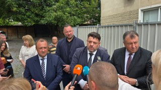 Министърът на регионалното развитие и благоустройството Иван Иванов и вицепремиерът