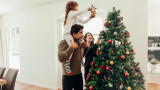 Коледа, елхите и историята на коледното дърво