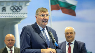 Президентът на Българската федерация по баскетбол Георги Глушков говори