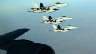 Съюзниците нанесоха над 30 въздушни удара срещу ИДИЛ