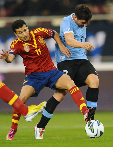 Дел Боске хвали Педро след победата над Уругвай