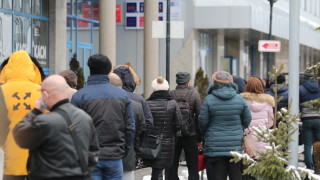Опашка от юристи се изви на изпит за държавни съдебни изпълнители