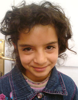 Издирват 10-годишно момиче