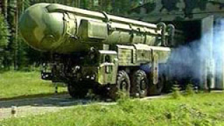 Турция се „разкъсва” между НАТО и Иран