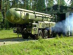 Русия няма да достави ракети С-300 на Техеран