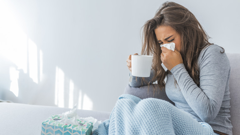Разликата между симптомите на грип и коронавирус
