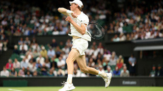 Лидерът в световната тенис ранглиста и първи поставен в схемата