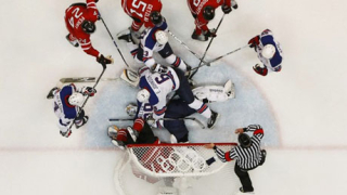 Канада сменя вратаря