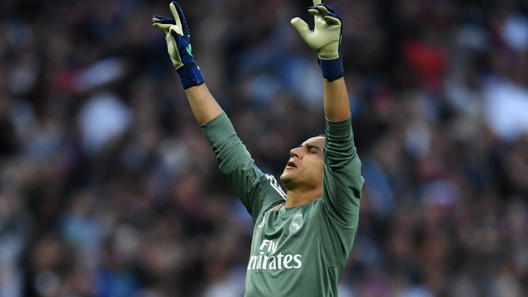 Навас ще пази за Реал срещу Барса