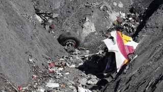 Четирима загинаха при сблъсък на два самолета в Австралия