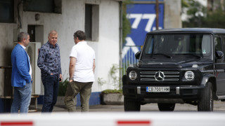 Наско Сираков е провел среща с една от фенските организации