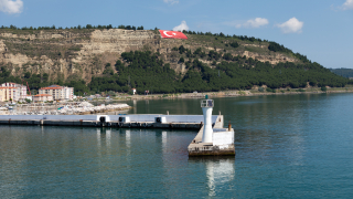 Кораб, отплавал от България за Израел, аварира в Дарданелите