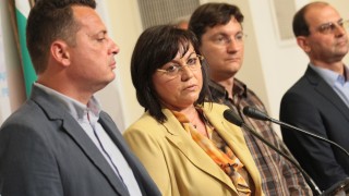 От БСП внесоха 61 подписа в парламента за спешно свикване