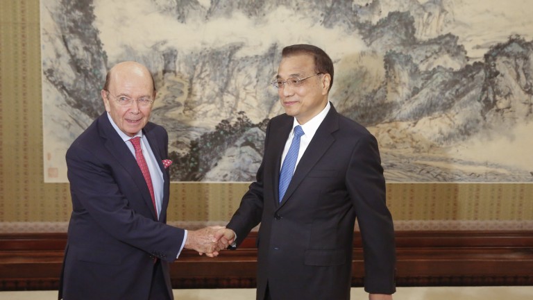 Китай и САЩ си обещаха да подобрят търговския диалог