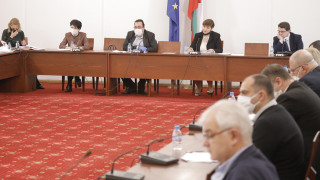 Администрацията ни е с образователен проблем Около това се обединиха