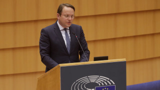 Насърчавам Скопие и София да удвоят усилията за постигане на