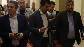 Продължаваме промяната ще се яви самостоятелно на изборите на 2