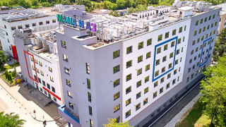 Две бебета в критично състояние са транспортирани от София до Плевен