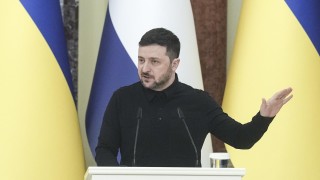 Украинският президент Володимир Зеленски иска американският му колега Доналд Тръмп