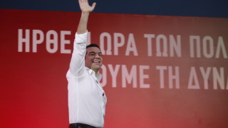 В рамките на няколко часа премиерът на Гърция Алексис Ципрас
