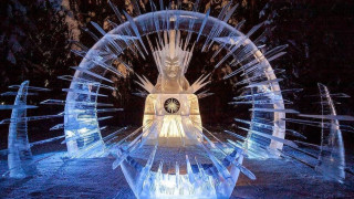 Първоначално ваенето на фигури от лед е техника използвана най вече