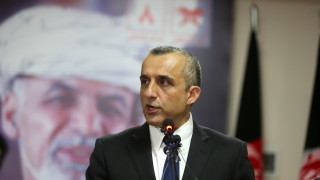 Служебният президент на Афганистан е напуснал страната