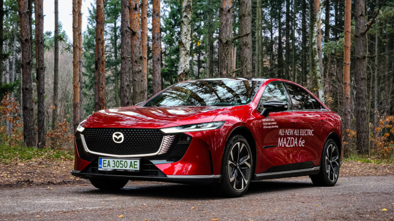 Тест драйв: Mazda 6e &ndash; да срещнеш традицията с иновациите и да получиш страхотен електромобил