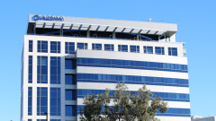 Qualcomm и Amazon се съюзяват в битката за AI чиповете