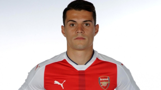 Полузащитникът на Арсенал Гранит Джака е на път да премине