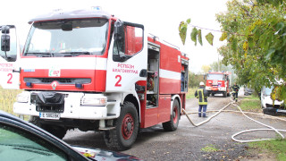 Запали се оранжерия край Благоевград съобщава Нова телевизия Съоръжението се е