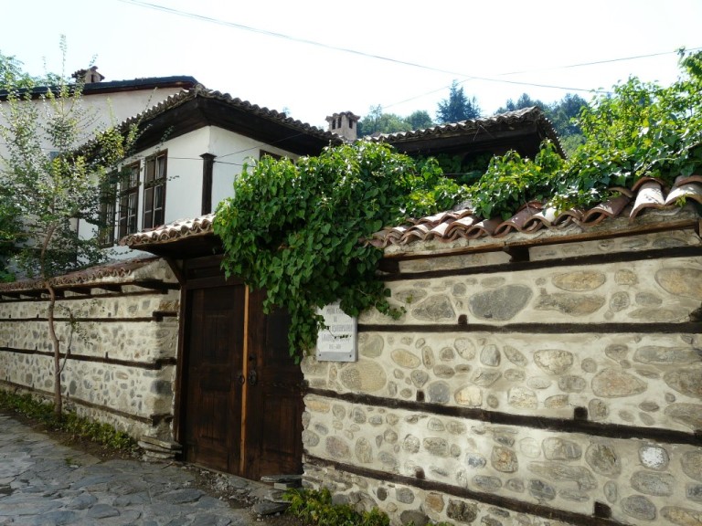 Измирлиевата къща