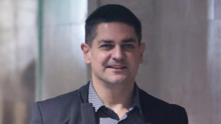 Радостин Василев влиза в президентската надпревара