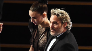 Какво направи Хоакин Финикс след като спечели Оскар