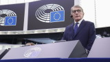  Европейският парламент упорства за съд на антиваксъри нападнали евродепутат 