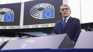 Председателят на Европейския парламент Дейвид Сасоли поиска справедливост след антивакс