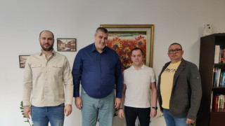 Кметът на Добрич проведе среща с президента на Българска федерация волейбол Любомир Ганев
